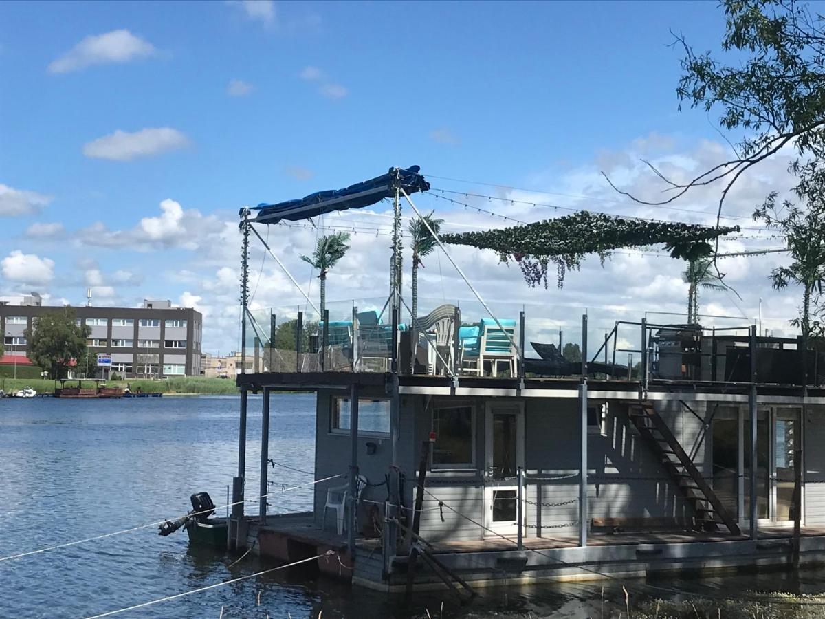 Hotel Houseboat On The Water Liepāja Exteriér fotografie