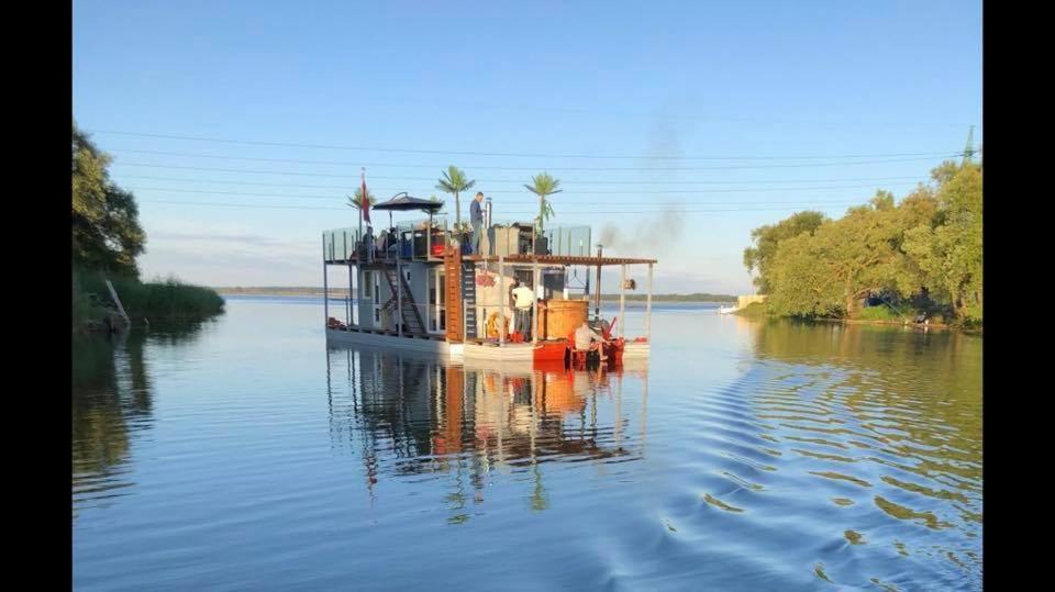 Hotel Houseboat On The Water Liepāja Exteriér fotografie